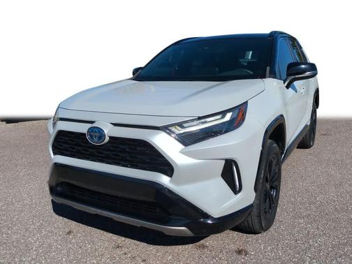 2023 Toyota RAV4 Hybrid SE