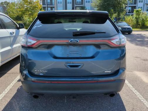 2018 Ford Edge SE
