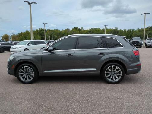 2019 Audi Q7 45 Premium Plus