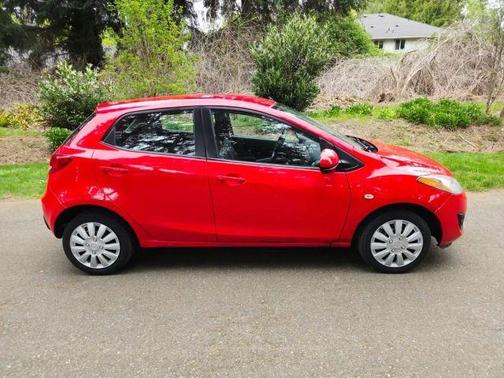True Red 2014 Mazda Mazda2 Sport