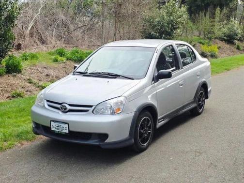Silver 2003 Toyota ECHO Base