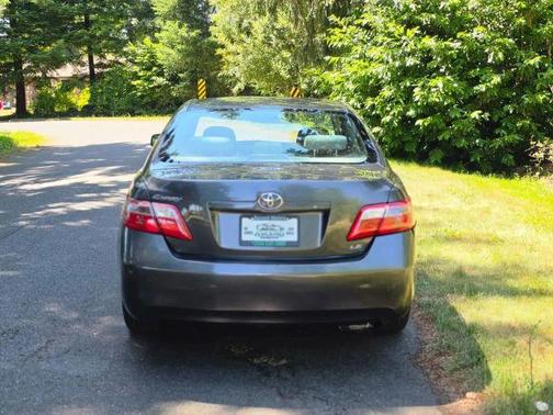 Gray 2008 Toyota Camry LE
