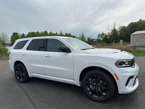 DB Black Clearcoat 2026 Dodge Durango GT Plus