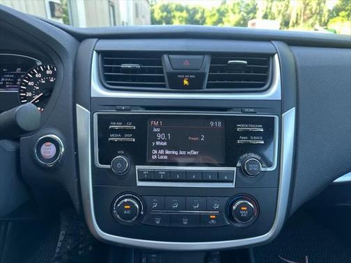 2016 Nissan Altima 2.5 SR