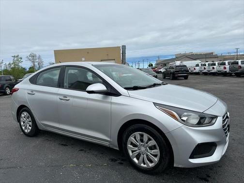 2020 Hyundai Accent SE