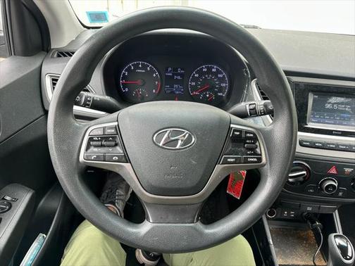 2020 Hyundai Accent SE