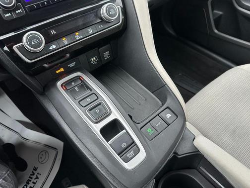 2019 Honda Insight LX