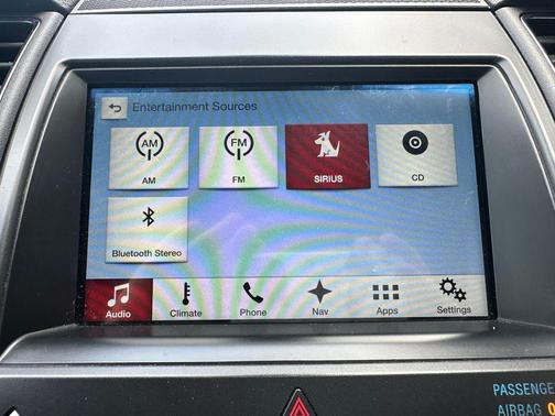 Magnetic Metallic 2016 Ford Taurus Limited