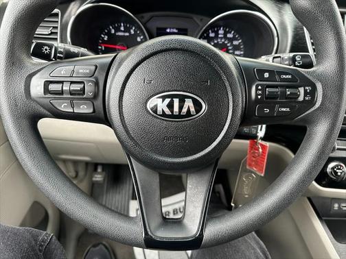 2021 Kia Sedona LX