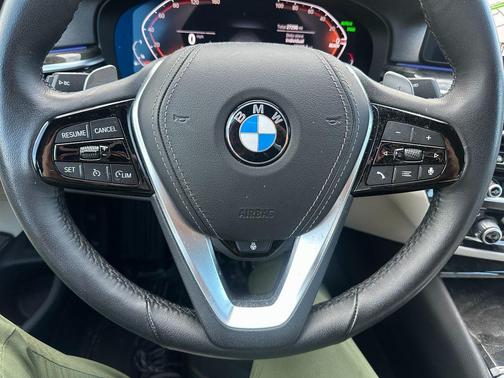 2023 BMW 540 i xDrive