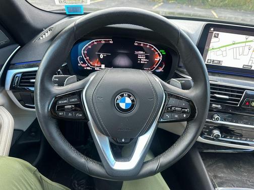 2023 BMW 540 i xDrive