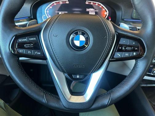2023 BMW 540 i xDrive