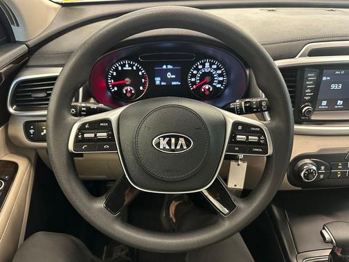 Dragon Brown 2019 Kia Sorento LX