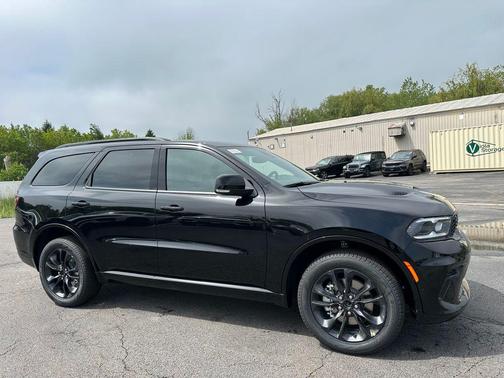 DB Black Clearcoat 2026 Dodge Durango GT Plus