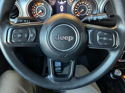 2022 Jeep Wrangler Unlimited Sport