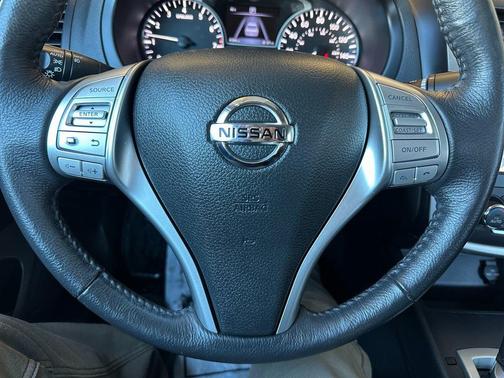 2016 Nissan Altima 2.5 SV