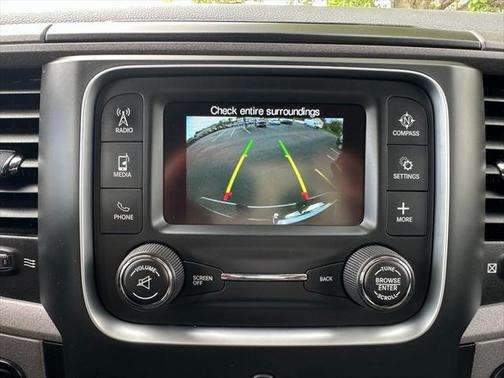 2018 RAM 2500 Tradesman Crew Cab 4x4 6'4' Box