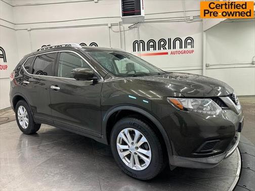 2016 Nissan Rogue SV