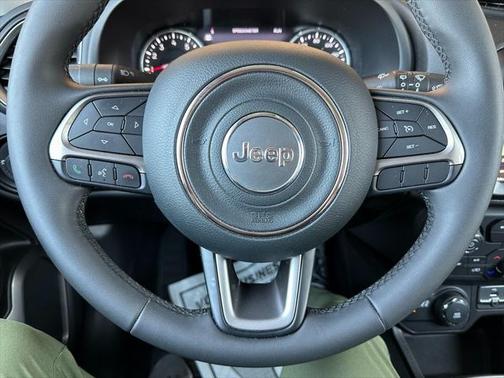 2022 Jeep Renegade Latitude