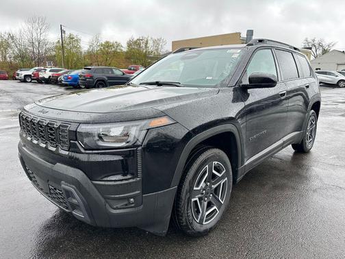Diamond Black Crystal Pearlcoat 2026 Jeep Cherokee Limited
