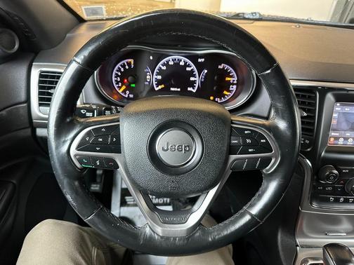 2018 Jeep Grand Cherokee Laredo