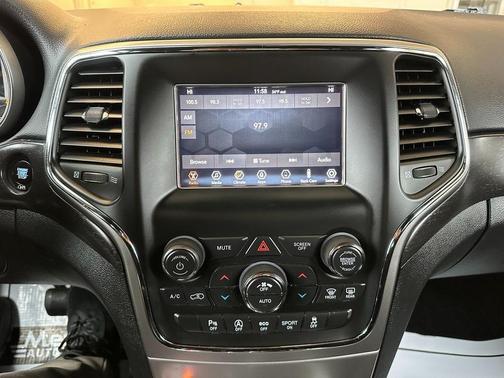 2018 Jeep Grand Cherokee Laredo