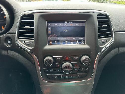 2018 Jeep Grand Cherokee Laredo
