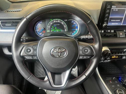 2021 Toyota RAV4 Prime SE