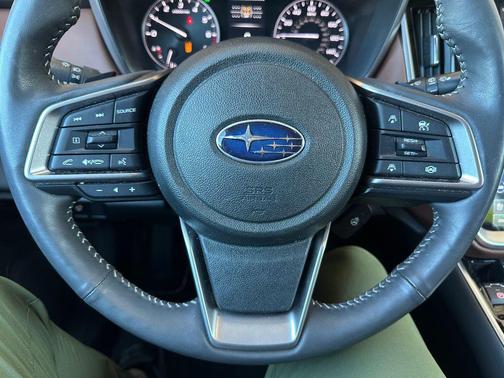 Crystal White Pearl 2024 Subaru Outback Touring