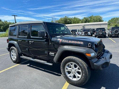 2021 Jeep Wrangler Unlimited Islander 4x4