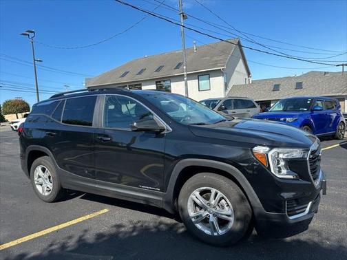 2022 GMC Terrain SLE