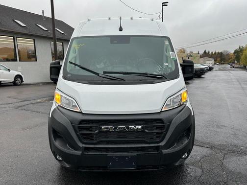 2025 RAM ProMaster 2500 Tradesman