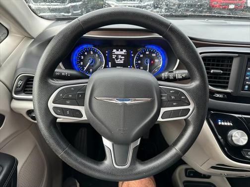 2020 Chrysler Voyager LXI