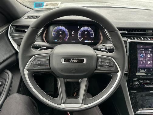 2024 Jeep Grand Cherokee L Altitude