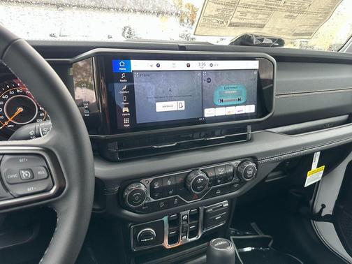 2025 Jeep Gladiator High Tide