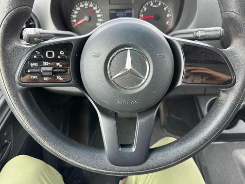 2021 Mercedes-Benz Sprinter 2500 Crew 170 WB
