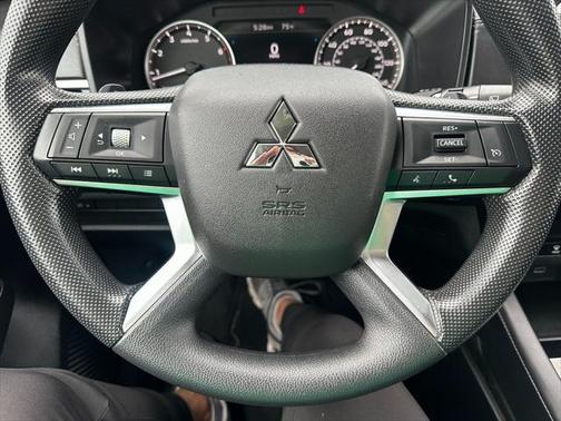 2024 Mitsubishi Outlander ES 2.5 2WD