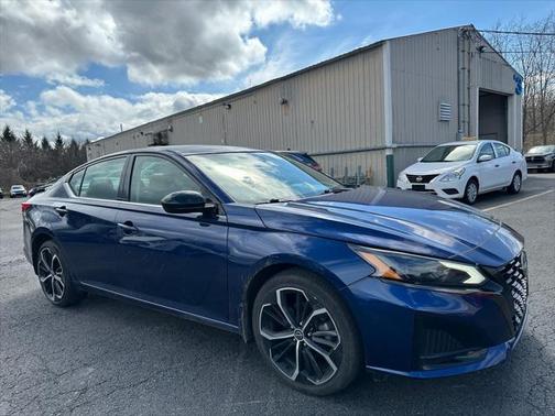 2023 Nissan Altima SR Intelligent AWD