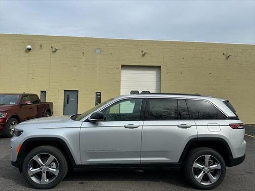 2025 Jeep Grand Cherokee Limited X