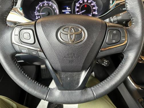 2014 Toyota Avalon XLE