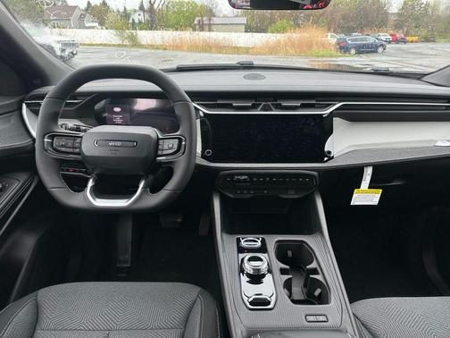 Sting-Gray Clearcoat 2026 Jeep Cherokee Laredo