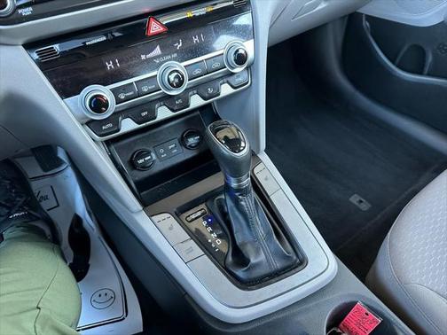 2020 Hyundai ELANTRA Value Edition