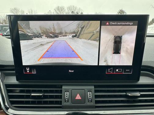 2022 Audi Q5 45 S line Premium Plus