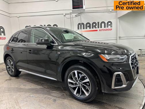 2022 Audi Q5 45 S line Premium Plus