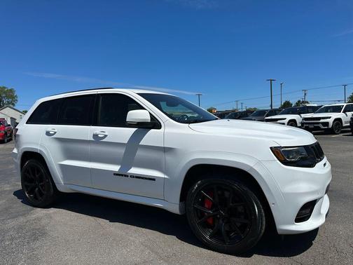 Bright White Clearcoat 2021 Jeep Grand Cherokee SRT