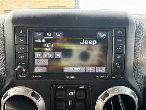 2017 Jeep Wrangler Unlimited Sahara