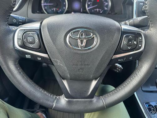 2017 Toyota Camry XLE