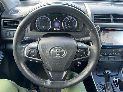 2017 Toyota Camry XLE