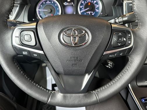 2017 Toyota Camry XLE