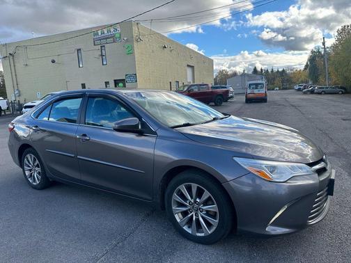 2017 Toyota Camry XLE